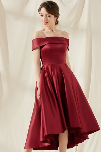 Robe Asymétrique Satinée Évasée