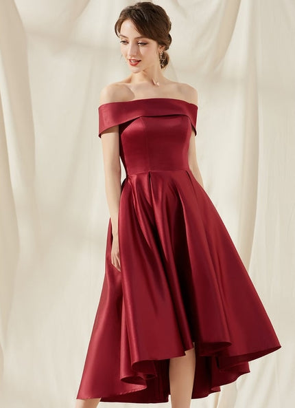 Robe Asymétrique Satinée Évasée
