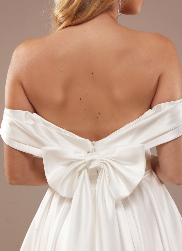 Robe Asymétrique Satinée Moderne - gallery 5