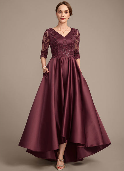 Robe Asymétrique Satinée Bordeaux Élégante