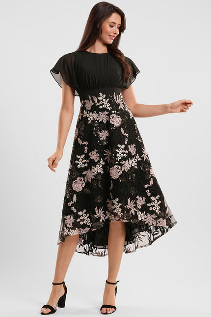 Robe Dentelle Asymétrique