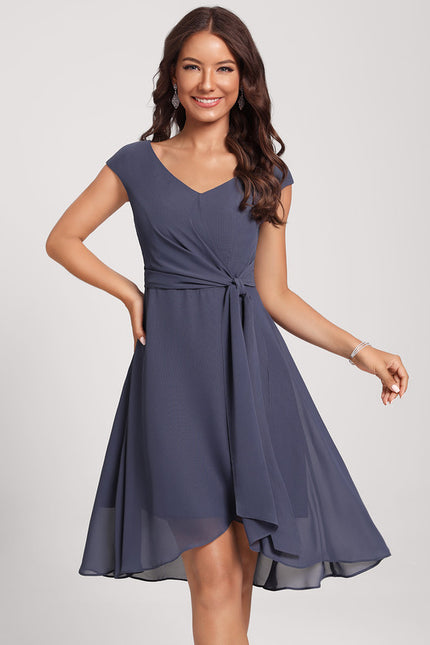 Robe Courte Asymétrique Coupe Trapèze À Volants - gallery 1