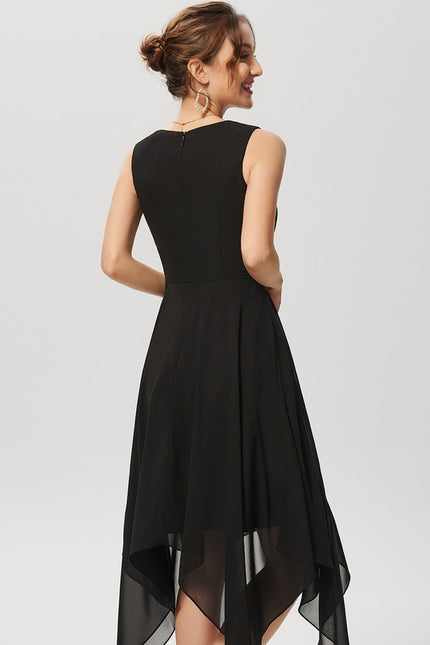 Robe Courte Asymétrique Coupe Trapèze À Volants - gallery 2