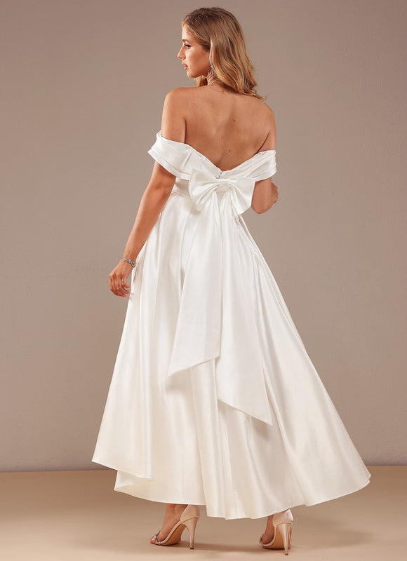 Robe Asymétrique Satinée Moderne - gallery 3