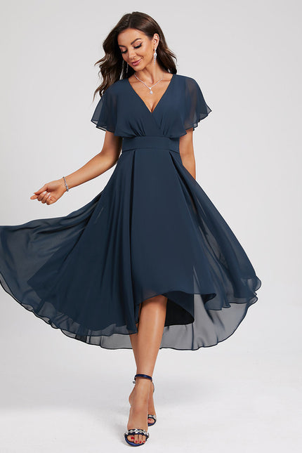 Robe Courte Asymétrique Coupe Trapèze À Volants